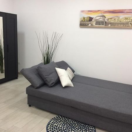 Flat In Center Historic Villa Napoli Ngoại thất bức ảnh